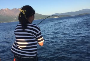 【鹿児島の海を楽しむ!】INFO女子が0から釣りを始めてみた
