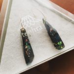 「鹿児島は空から宝石が降ってくる」⁉ 鹿大卒業生が作る火山灰ジュエリー「tephra」